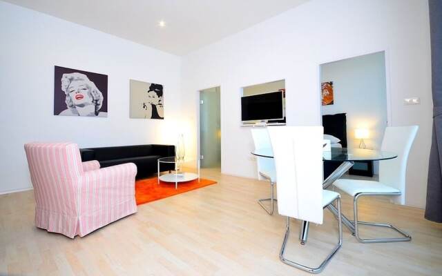 Vienna Residence Lovely Apartment with Space for 2 Close To the Subway