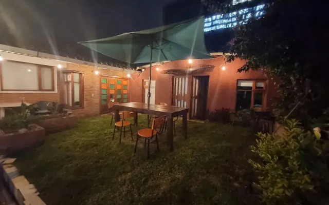 La parada del tren Hostel