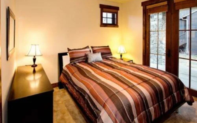 SnowCreek The Lodges