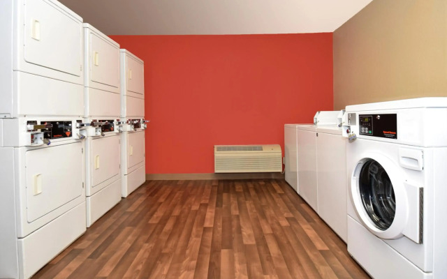 Extended Stay America Suites Long Island Bethpage