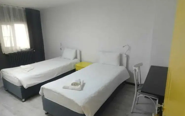 Rota Gezgi̇n Pansi̇yon