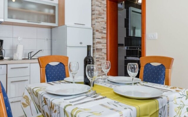 Jope - 60 m From Beach - A2