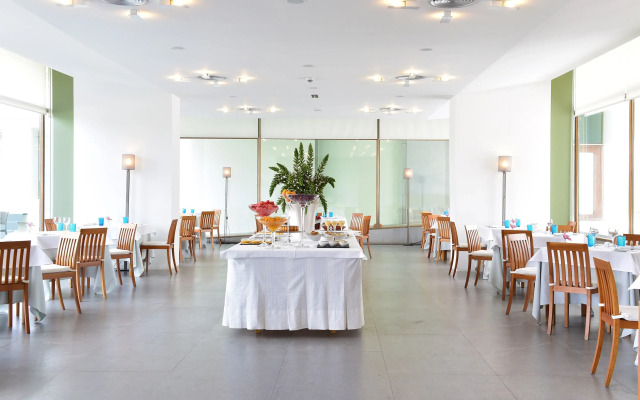 Pousada Convento de Arraiolos - Historic Hotel