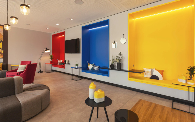 Holiday Inn - the niu, Form Stuttgart Feuerbach by IHG