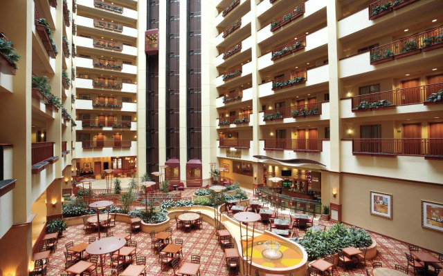 Embassy Suites by Hilton St. Louis St. Charles