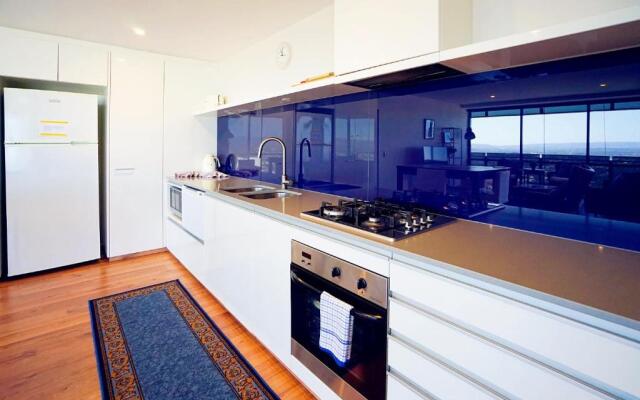 Circle On Cavill Surfers Paradise Apartments-Holiday Paradise