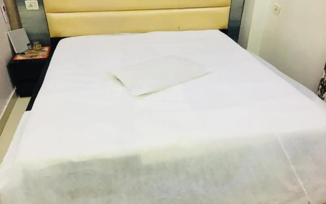 Hotel Veersarthak Residency