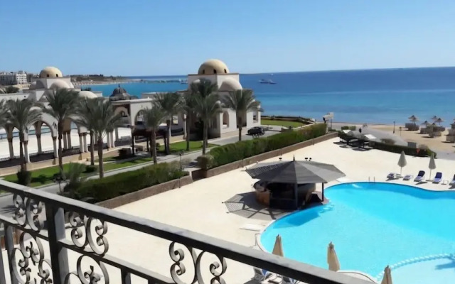 Sahl Hasheesh, Beachfront 1br Apartment, Hurghada