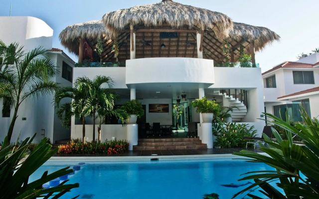 Hotel Villas Maria Isabel