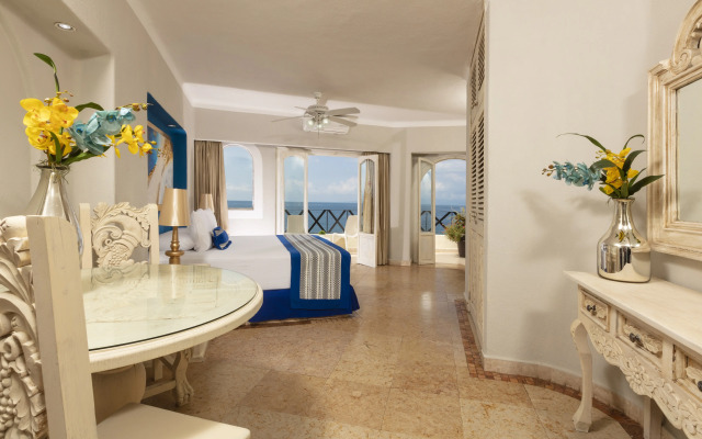 Blue Chairs Beachfront Resort Puerto Vallarta Mexico - Adults Only