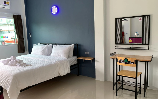 Chan place Hotel