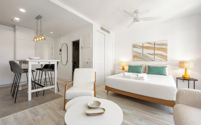 Stay U-nique Apartments Martiricos