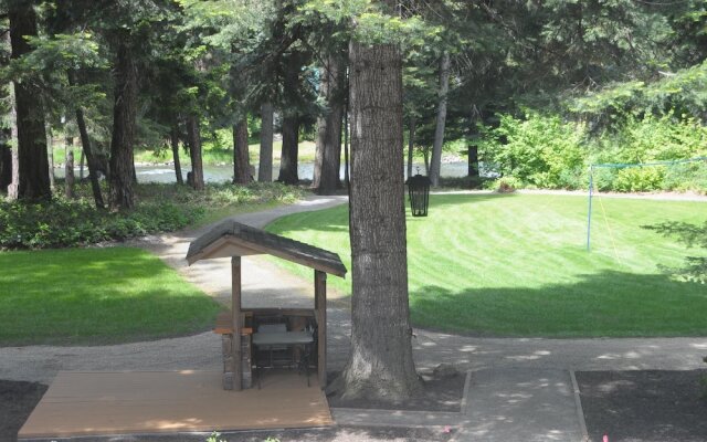 Yakima River Retreat