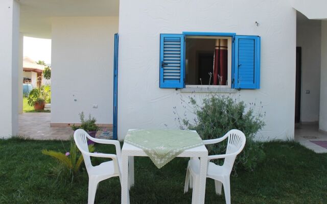 "room in Guest Room - S'olivariu Village Affittacamere - King Room With Garden View 2"