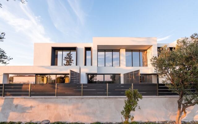 Serene seafront villas