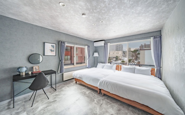 The Halcyon – Guest Rooms – Sapporo