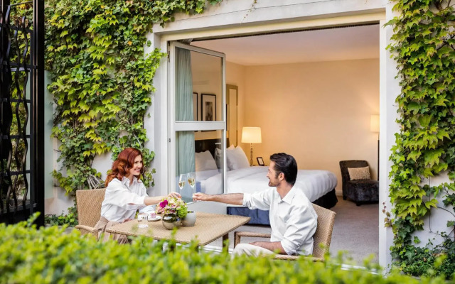 Mandarin Oriental, Prague