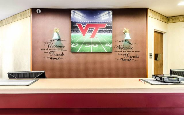 Econo Lodge Christiansburg-Blacksburg I-81