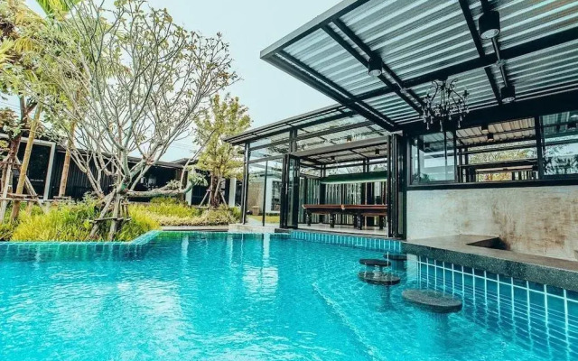 Mawadee Island Resort