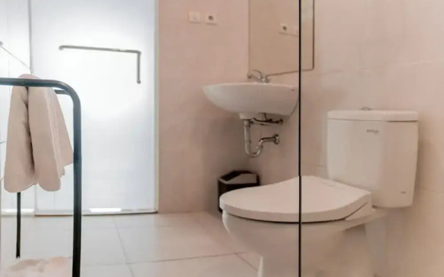 D'Green Kuta Luxury Apartment