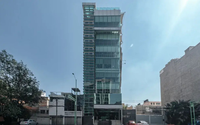 Top Bed Mixed Shared Room