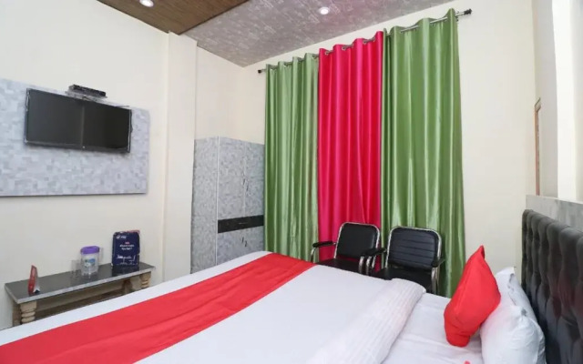 Green Mountains by OYO Rooms