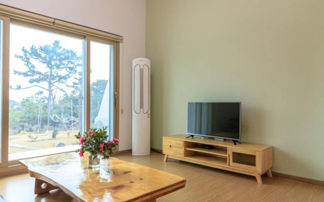 Seogwipo Naple Unshared House Pension