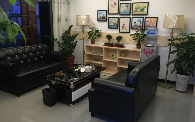 7 Days Premium Shanghai Pudong Hangtou East Subway Station Branch