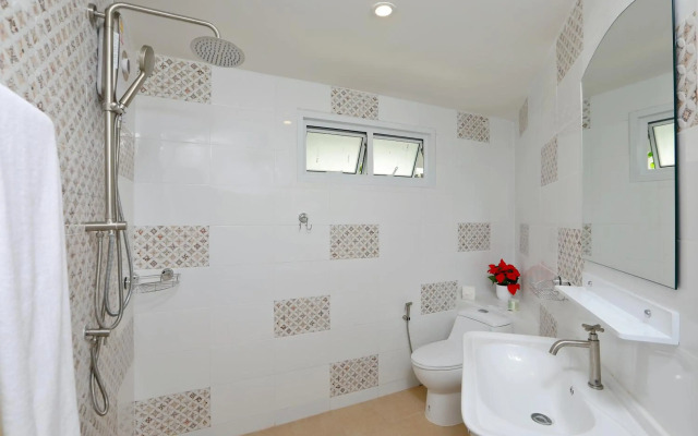 Kata White Villas