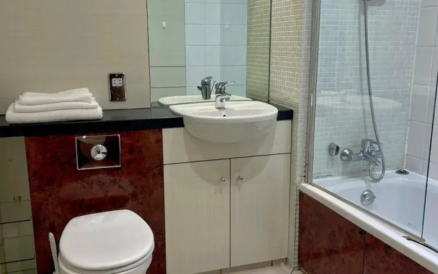 Birmingham City Apartment With 3 Bedrooms