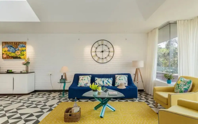 El Arbol by Hireavilla-2br w Rooftop Pool in Nerul