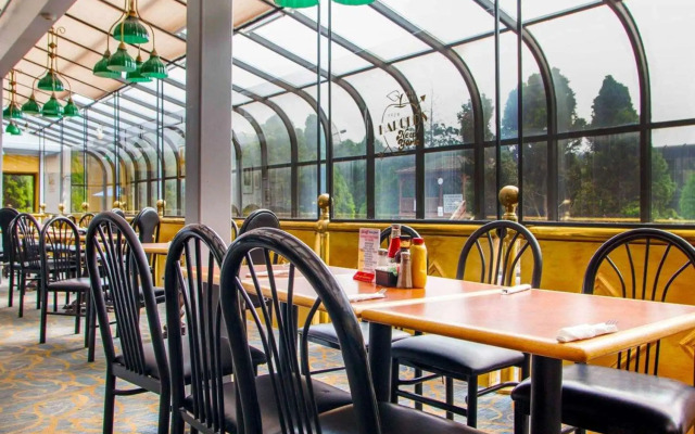 Quality Inn Meadowlands