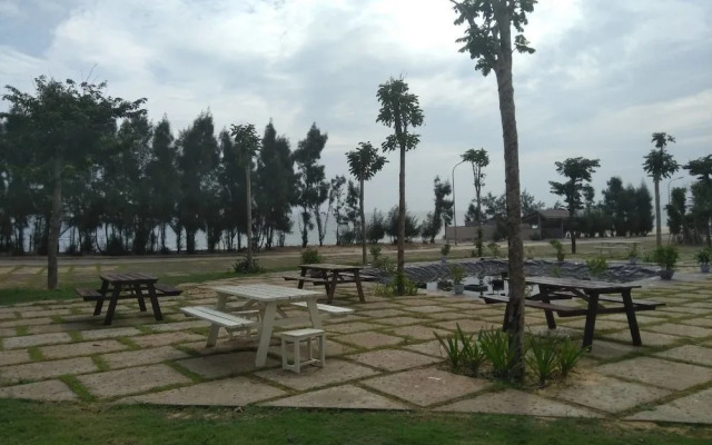 Sea Star Hostel