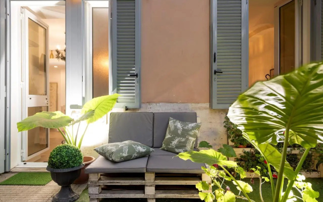 St.Peter's mirror-Romantic view