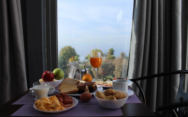 Galaxy Hotel