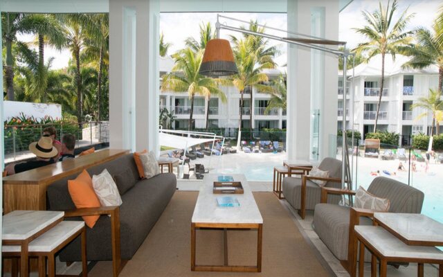 Peppers Beach Club