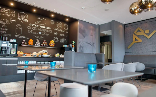 Motel One Munich - Olympia Gate