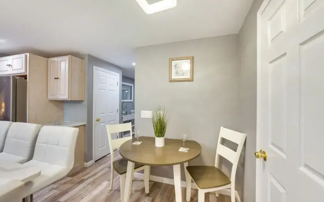 Mountville Rental w/ Private Patio & Gas Grill!