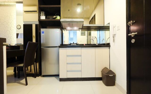 Homey Westmark Tanjung Duren Apartment near Taman Anggrek