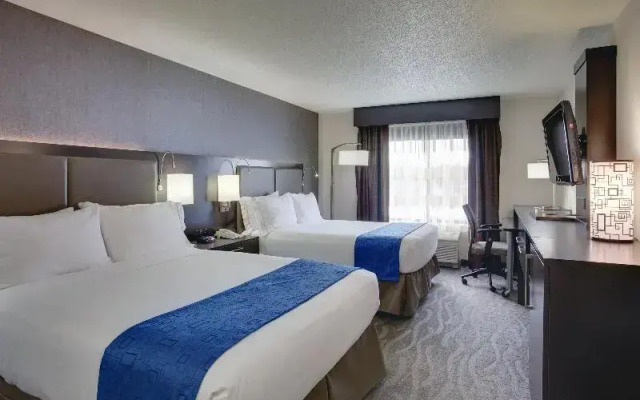 Holiday Inn Express Meadowlands Area