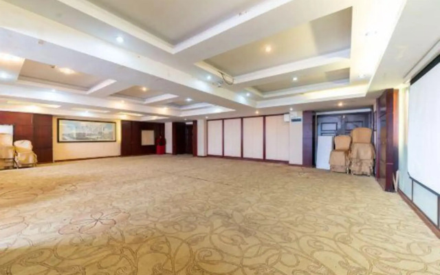 Ling Nan International Hotel