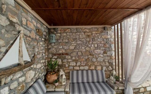 1571_ Suites A2