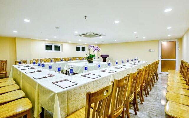 Nhat Minh Hotel and Apartment