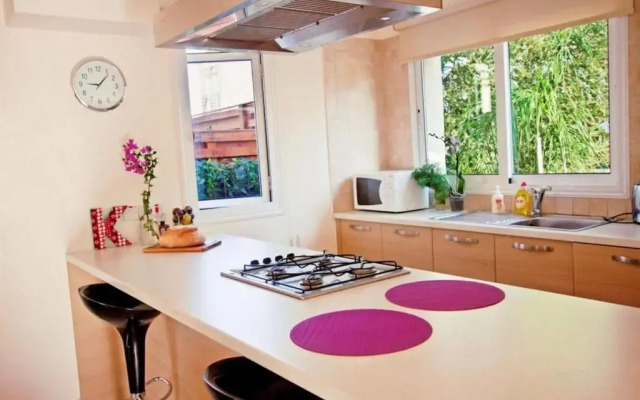 Protaras Villa Athamas Blue