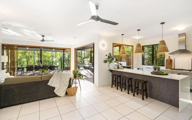 Belle Escapes - Watermark Luxury Palm Cove