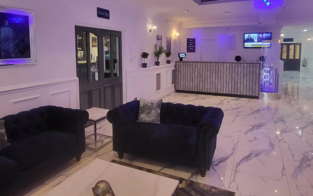 The Hillcrest Hotel