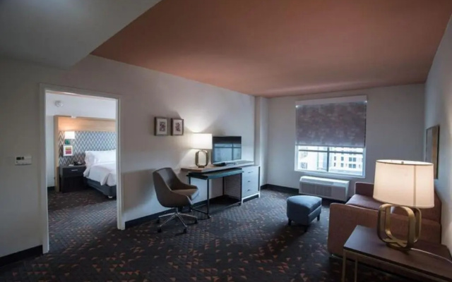 Holiday Inn Lexington - Hamburg by IHG