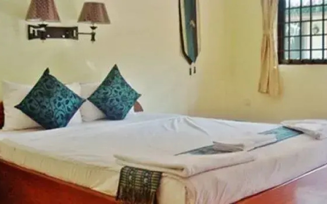 Lotus Lodge