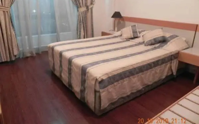 Royal Suite Hotel