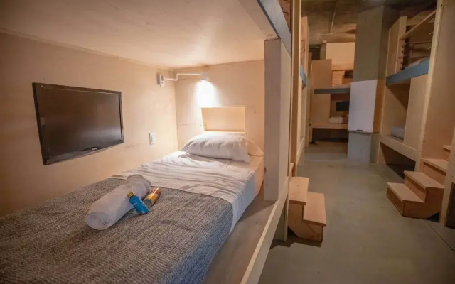 PodShare San Diego - Hostel